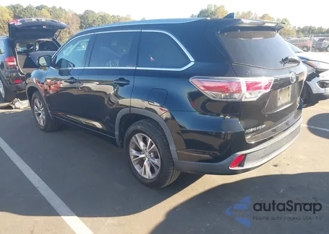 2015 Toyota Highlander Xle V6 z USA, uszkodzony, nr VIN 5TDKKRFH9FS090436